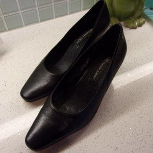 Etienne Aigner Black Leather Pumps SZ 10 Heels